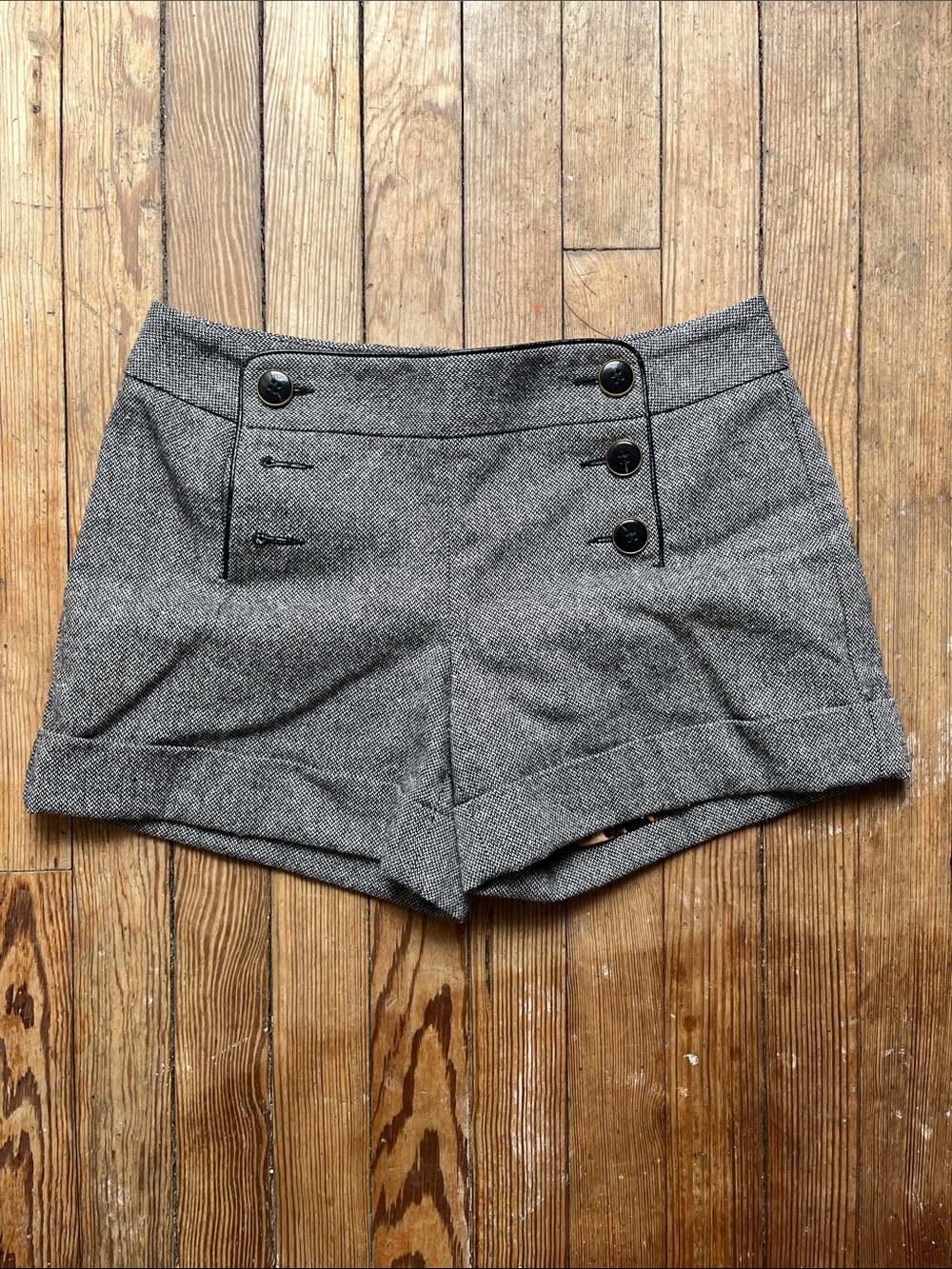Express Design Studio Shorts